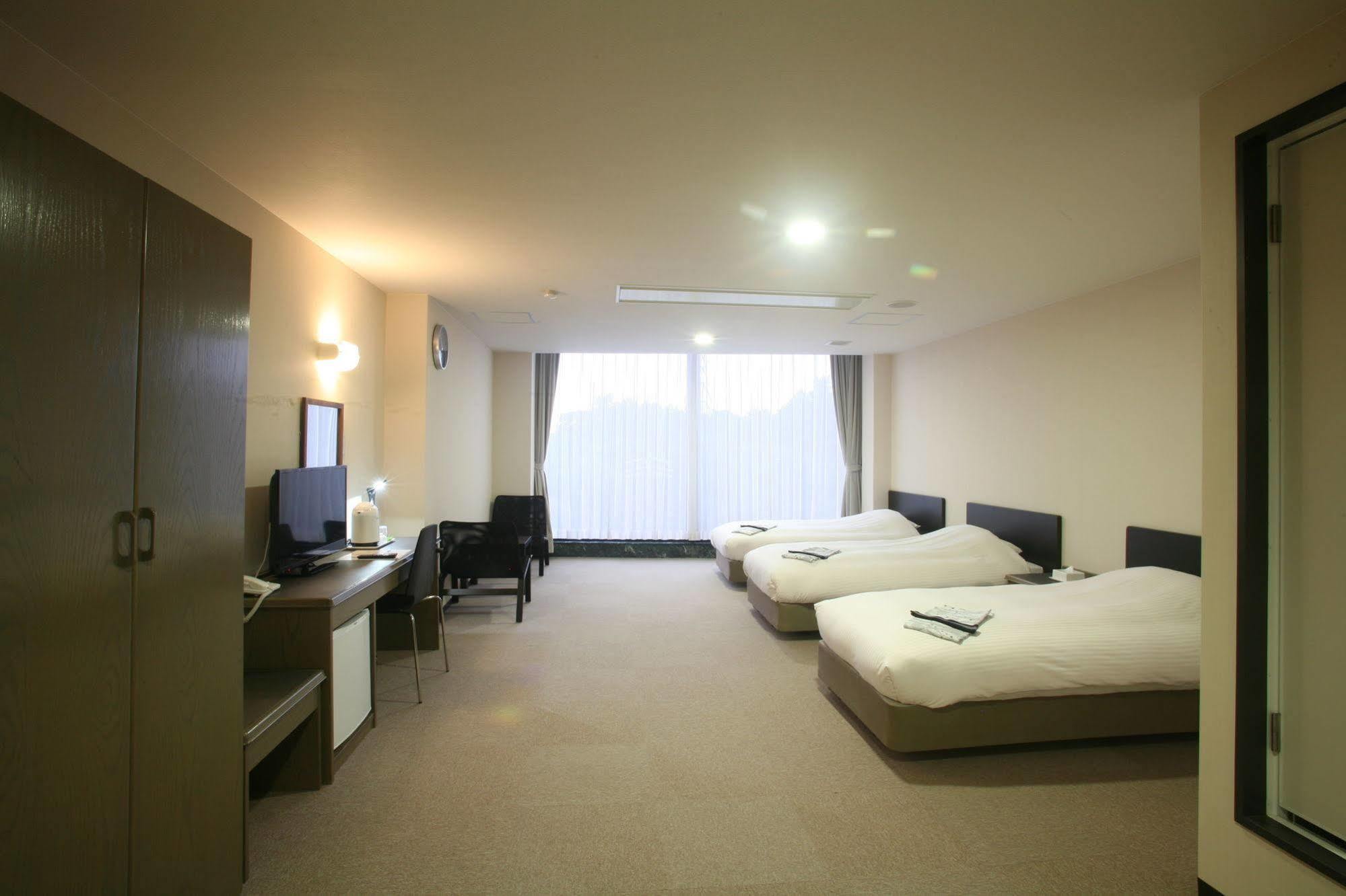Rodisson Hotel Chubu International Airport Paradia Exterior photo